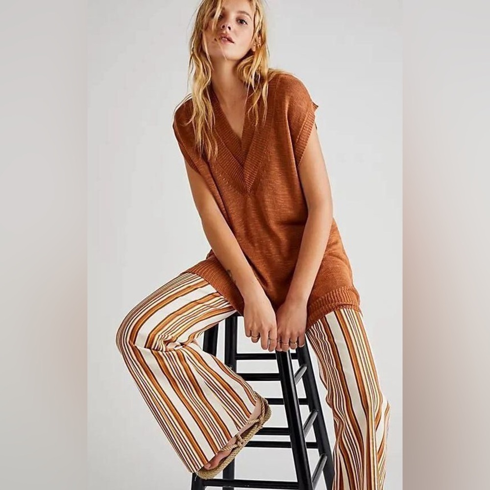 Free People Rust Sleeveless Knit Vest - Picture 2 of 13